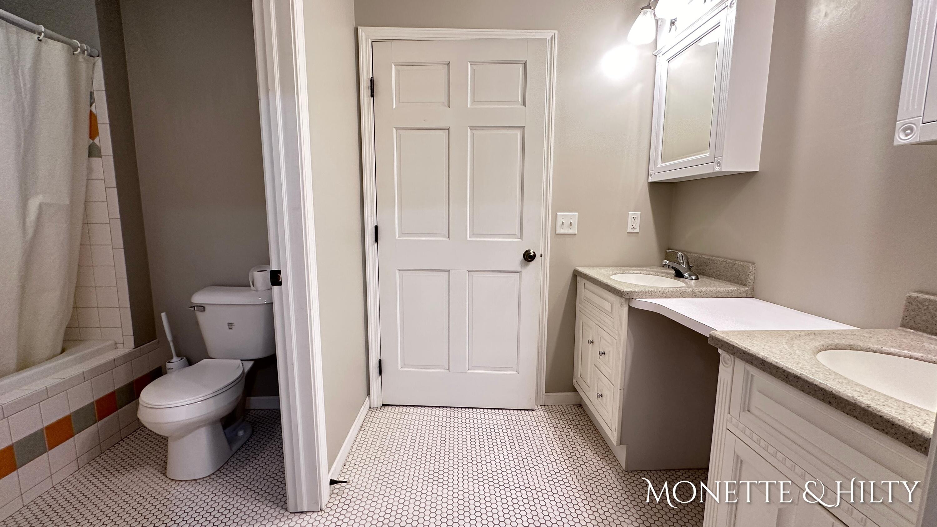 5792 White Road Muskegon, MI 49442 - Photo 17 of 34 IMG_E6662