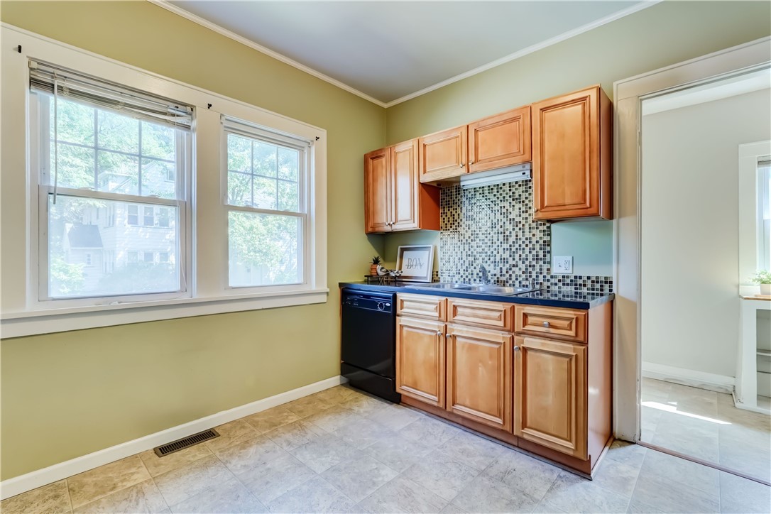 1540 Culver Road Rochester, NY 14609 - Photo 13 of 22