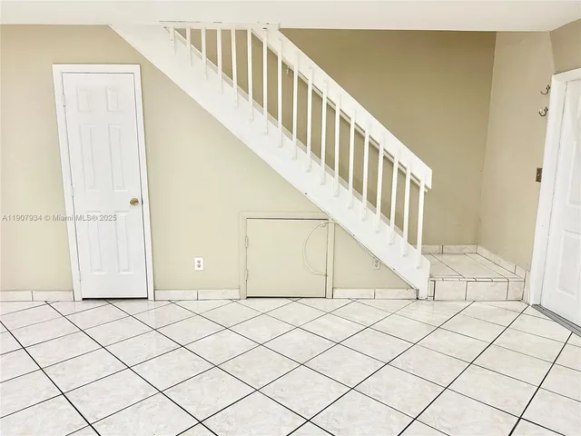 $2,250 | 10554 Northwest 3rd Street, Pembroke Pines, FL 33026