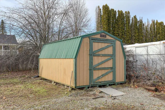 $435,000 | 5617 North Haye Street, Newman Lake, WA 99025