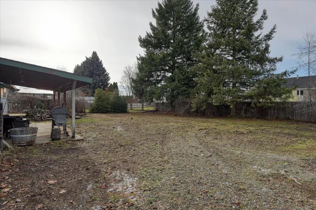 $435,000 | 5617 North Haye Street, Newman Lake, WA 99025