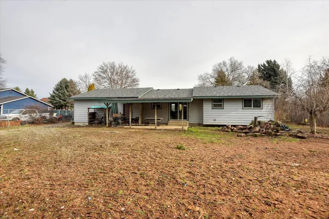 $435,000 | 5617 North Haye Street, Newman Lake, WA 99025