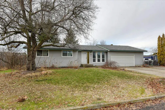 $435,000 | 5617 North Haye Street, Newman Lake, WA 99025