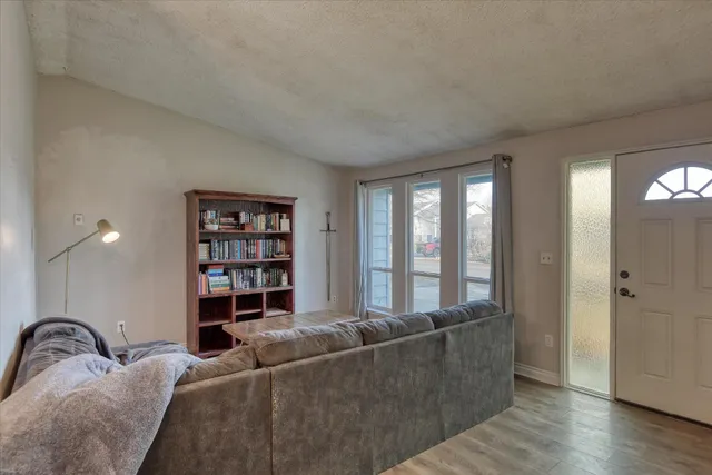 $435,000 | 5617 North Haye Street, Newman Lake, WA 99025