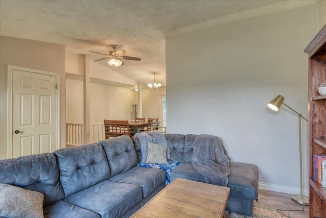 $435,000 | 5617 North Haye Street, Newman Lake, WA 99025