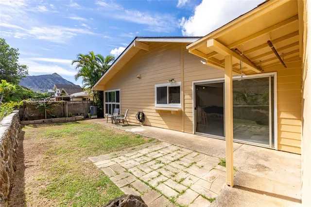 $1,680,000 | 1069 Lunalilo Home Road, Honolulu, HI 96825
