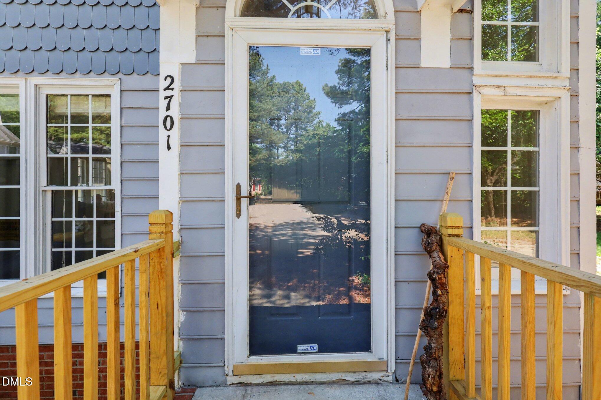 2701 Clonnel Court Raleigh, NC 27604 - Photo 3 of 28 003_file_2766