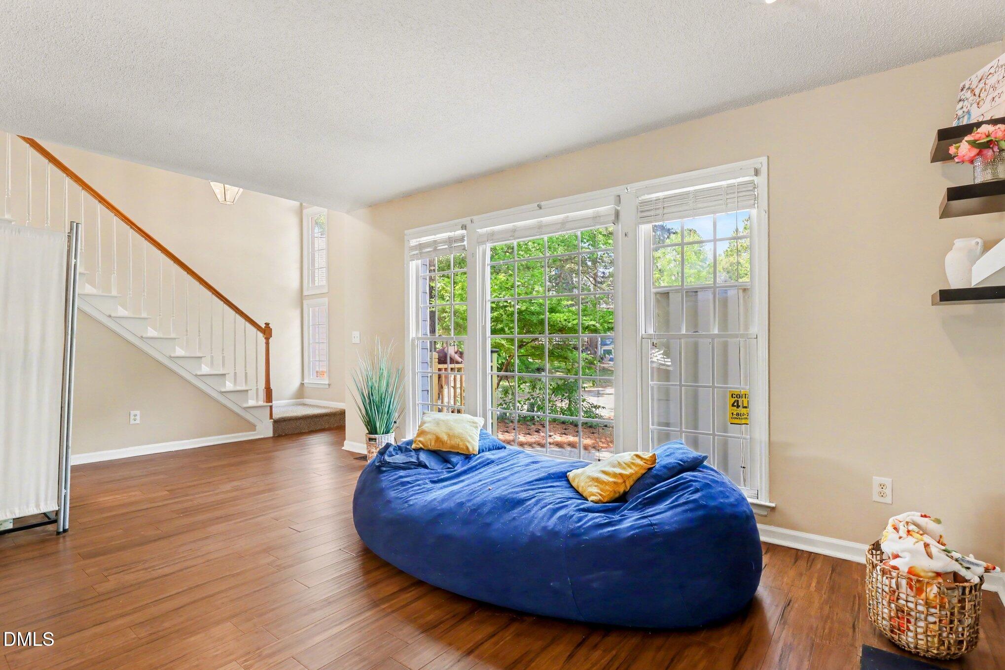 2701 Clonnel Court Raleigh, NC 27604 - Photo 5 of 28 005_file_7131