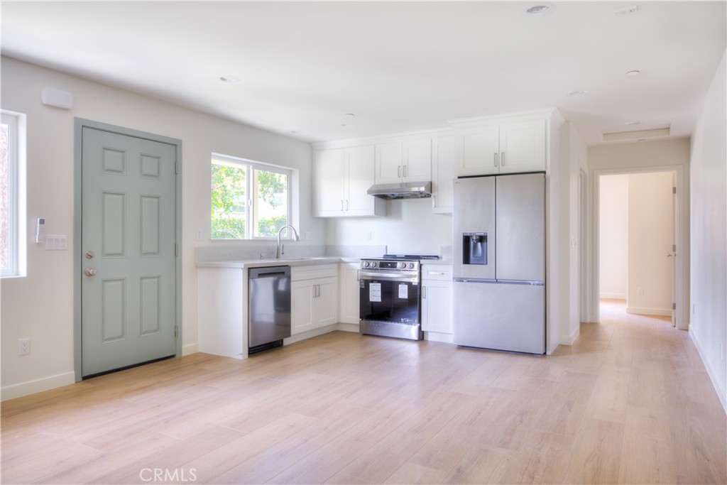 1806 South 8th Street, Unit B Alhambra, CA 91803 - Photo 1 of 21