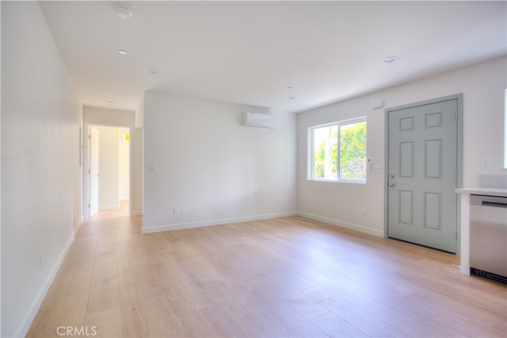 1806 South 8th Street, Unit B Alhambra, CA 91803 - Photo 5 of 21