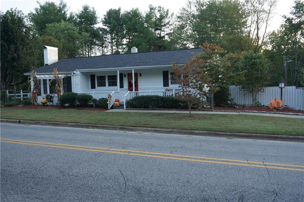 623 Powell Road Northeast Lenoir, NC 28645 - Photo 2 of 29 Gallery Image 2