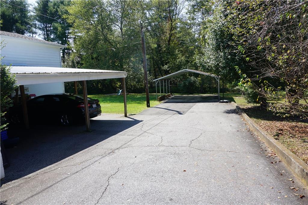 623 Powell Road Northeast Lenoir, NC 28645 - Photo 4 of 29 Gallery Image 4