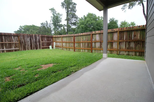 $1,875 | 25504 Starling Lane, Magnolia, TX 77354