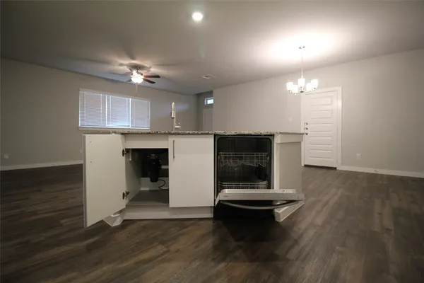 $1,875 | 25504 Starling Lane, Magnolia, TX 77354