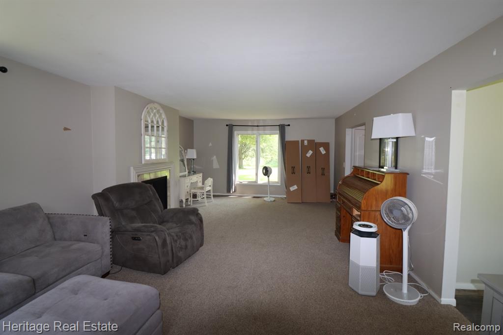 445 Mack Road Leonard, MI 48367 - Photo 24 of 41 Gallery Image 24