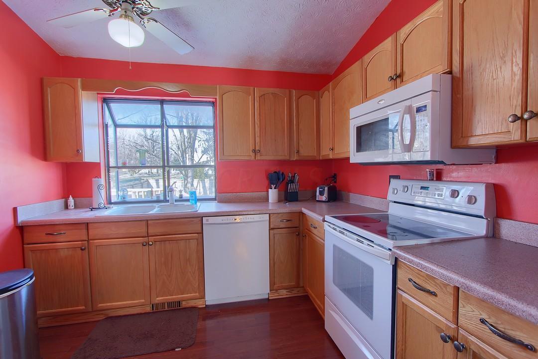 2304 Summit View Road Powell, OH 43065 - Photo 9 of 22 Gallery Image 9