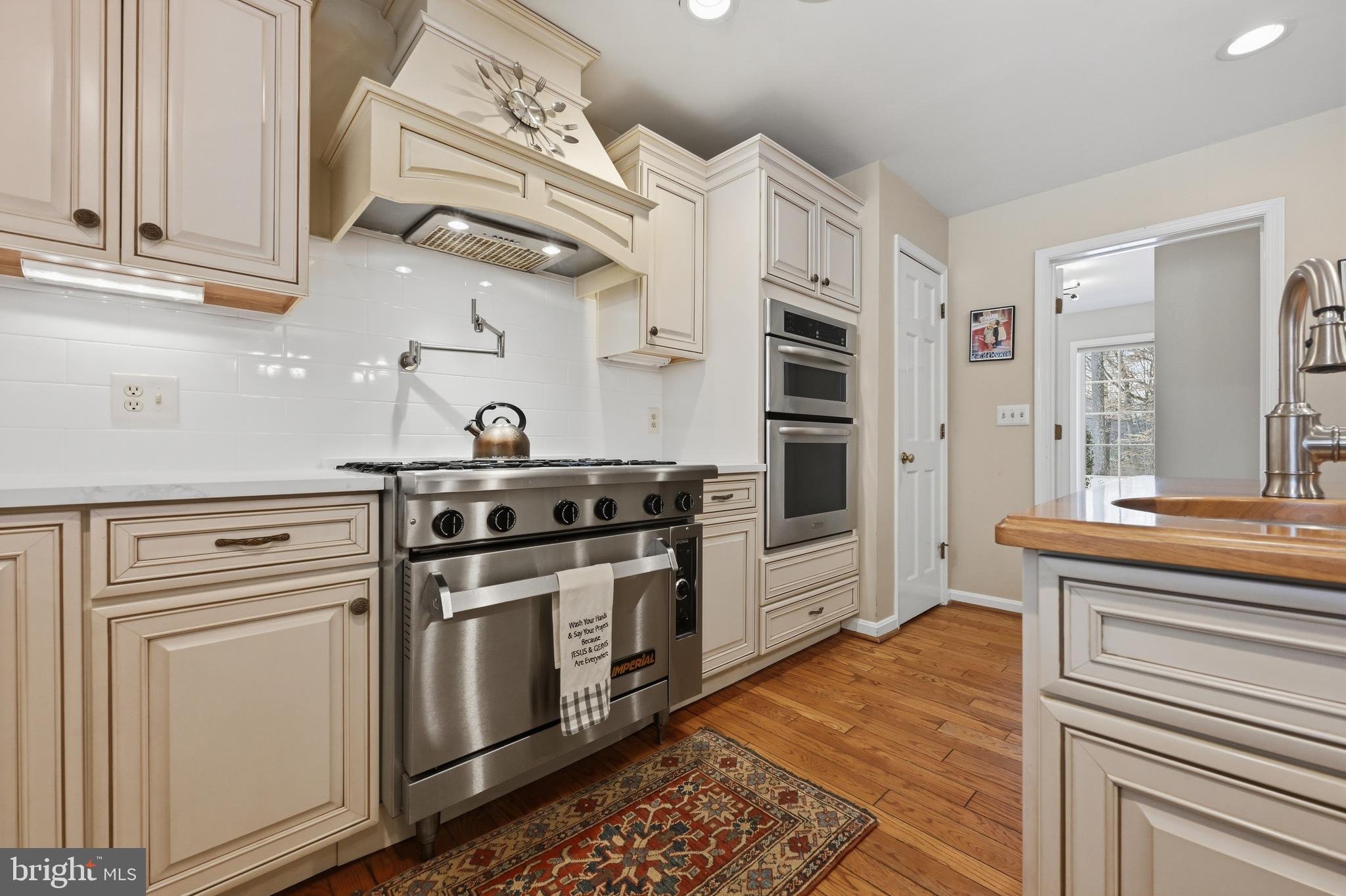 982 Wayson Way Davidsonville, MD 21035 - Photo 19 of 70 Kitchen