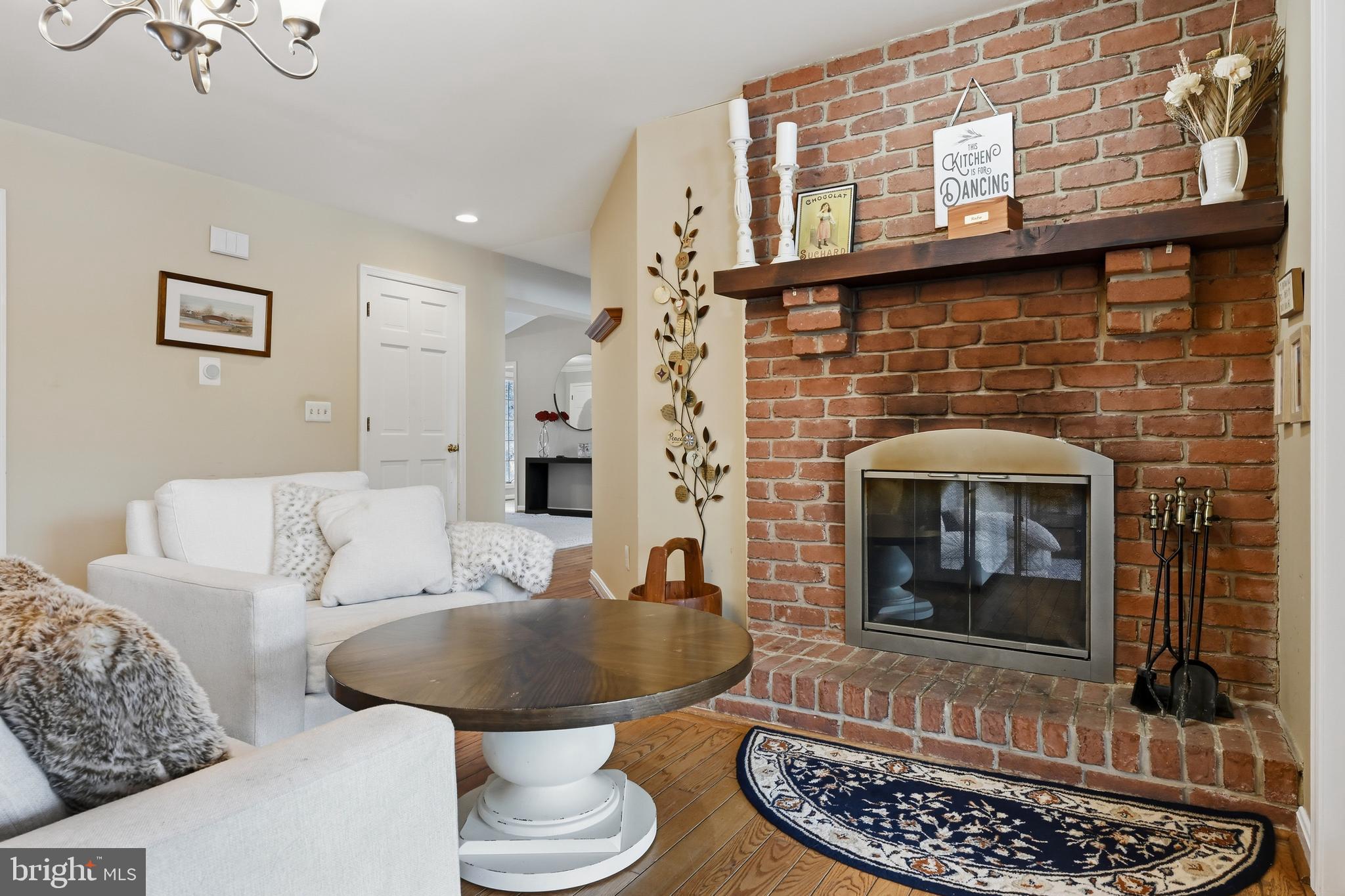 982 Wayson Way Davidsonville, MD 21035 - Photo 25 of 70 Sitting Room