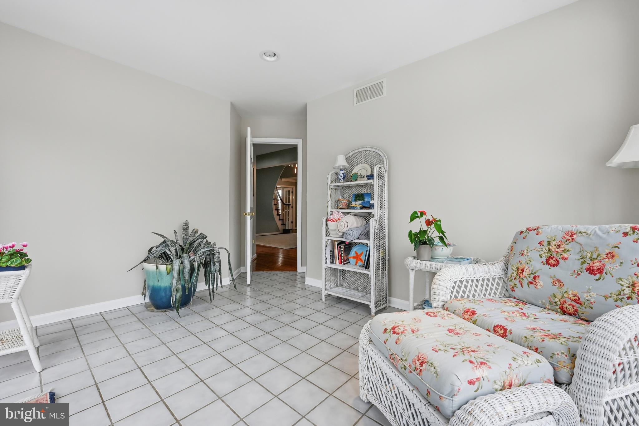 982 Wayson Way Davidsonville, MD 21035 - Photo 32 of 70 Sunroom
