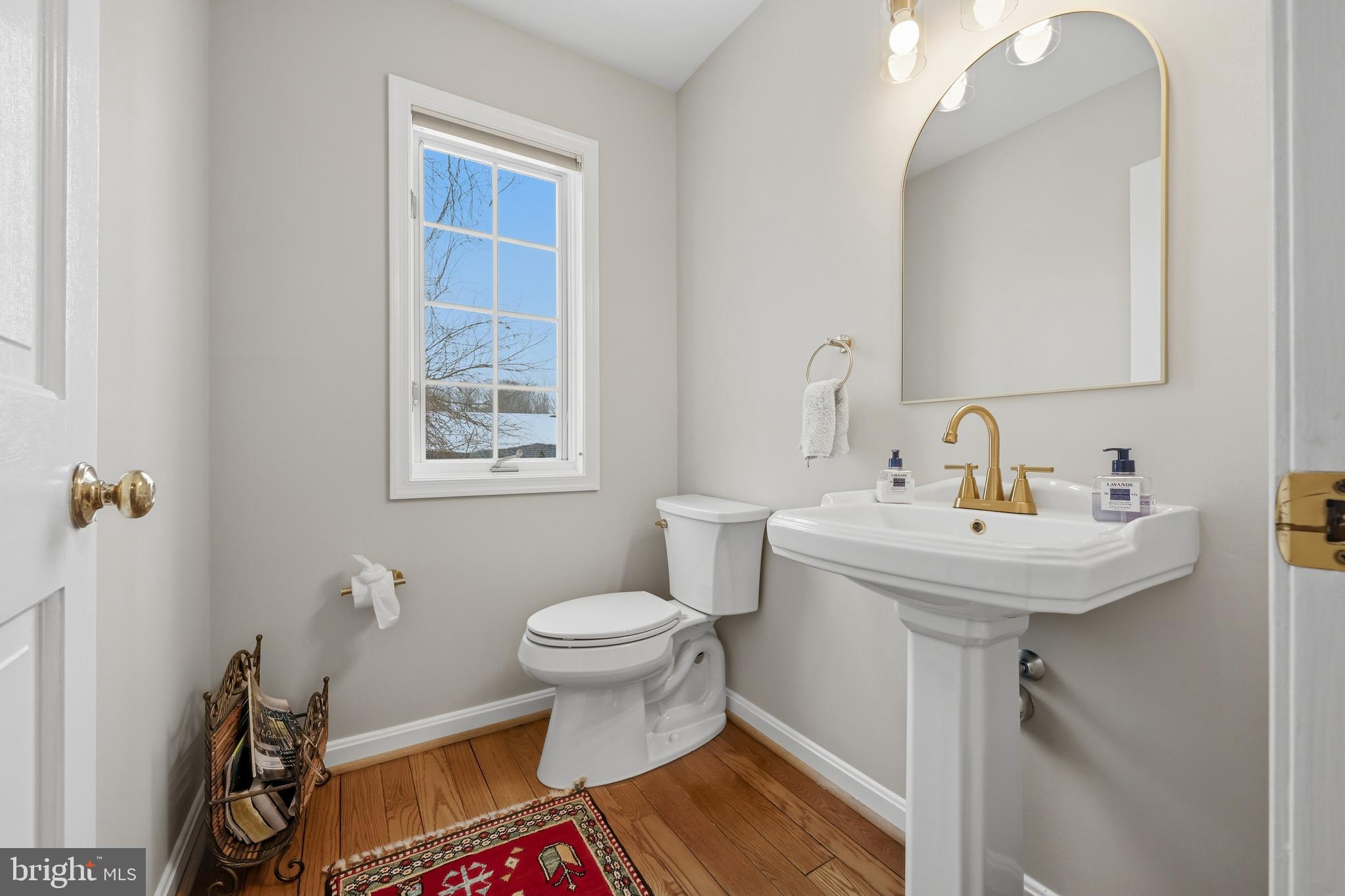 982 Wayson Way Davidsonville, MD 21035 - Photo 33 of 70 Powder Room
