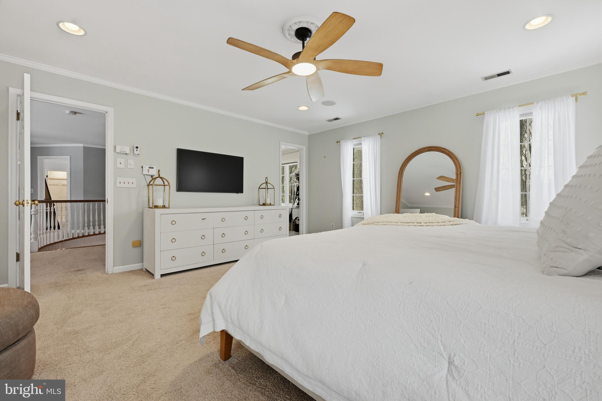 982 Wayson Way Davidsonville, MD 21035 - Photo 38 of 70 Primary Bedroom