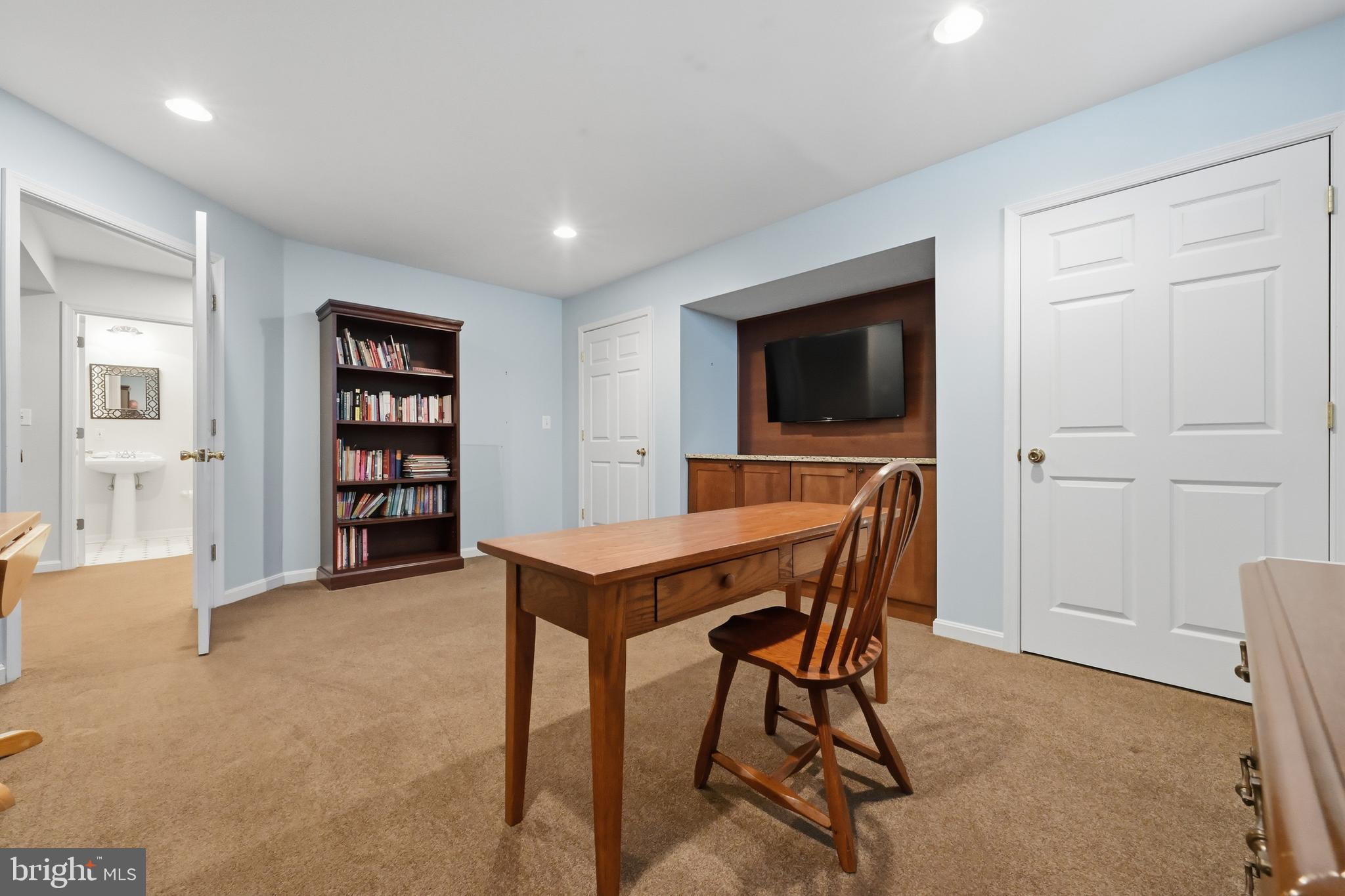 982 Wayson Way Davidsonville, MD 21035 - Photo 55 of 70 Office