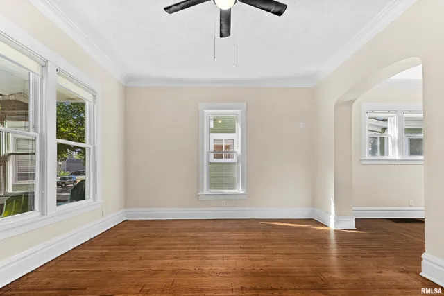 $174,900 | 1801 West Ayres Avenue, Peoria, IL 61606