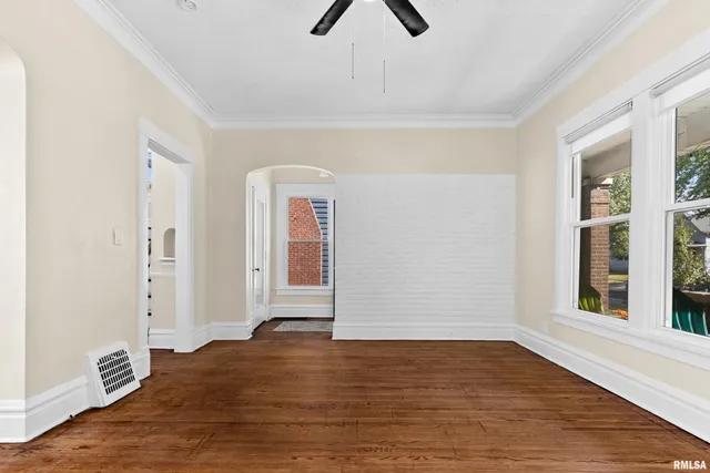 $174,900 | 1801 West Ayres Avenue, Peoria, IL 61606