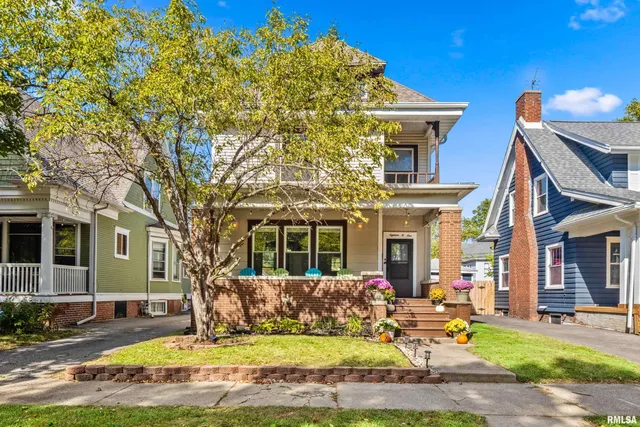 $174,900 | 1801 West Ayres Avenue, Peoria, IL 61606