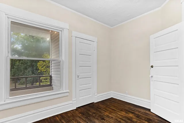 $174,900 | 1801 West Ayres Avenue, Peoria, IL 61606