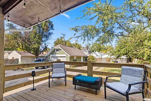 $174,900 | 1801 West Ayres Avenue, Peoria, IL 61606