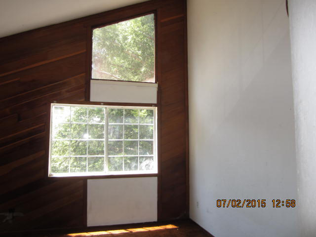865 Spring Road Whitethorn, CA 95589 - Photo 9 of 11