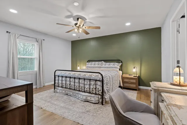 $235,900 | 13747 Bretton Drive, Soddy Daisy, TN 37379