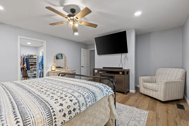 $235,900 | 13747 Bretton Drive, Soddy Daisy, TN 37379