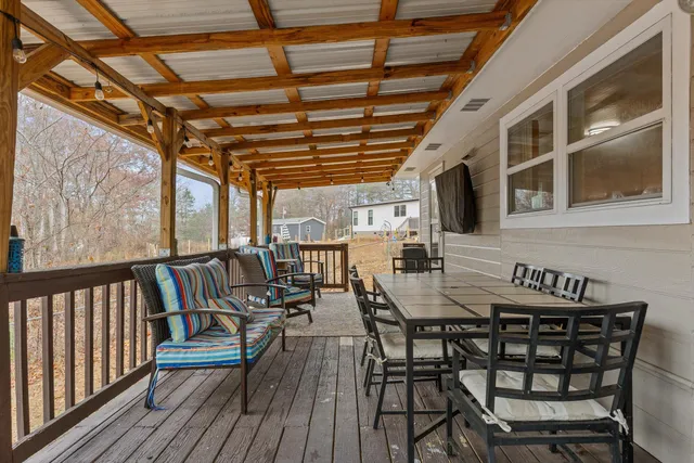 $235,900 | 13747 Bretton Drive, Soddy Daisy, TN 37379