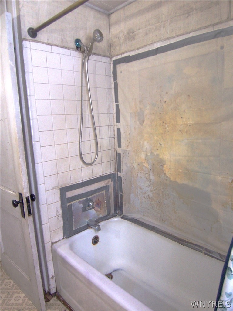 8451 Indian Falls Road Pembroke, NY 14036 - Photo 15 of 39