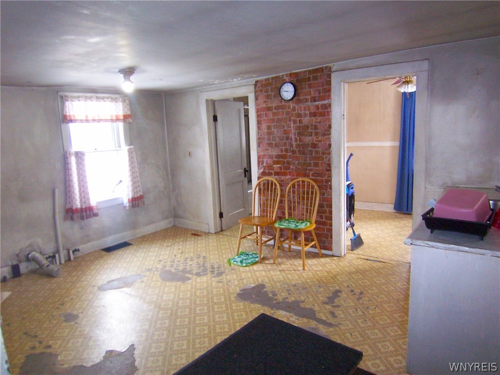 8451 Indian Falls Road Pembroke, NY 14036 - Photo 10 of 39