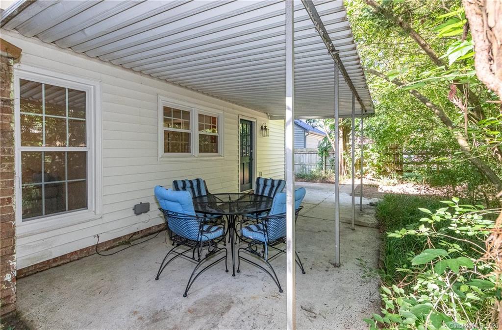 11606 Painted Tree Road Charlotte, NC 28226 - Photo 19 of 35 Gallery Image 19