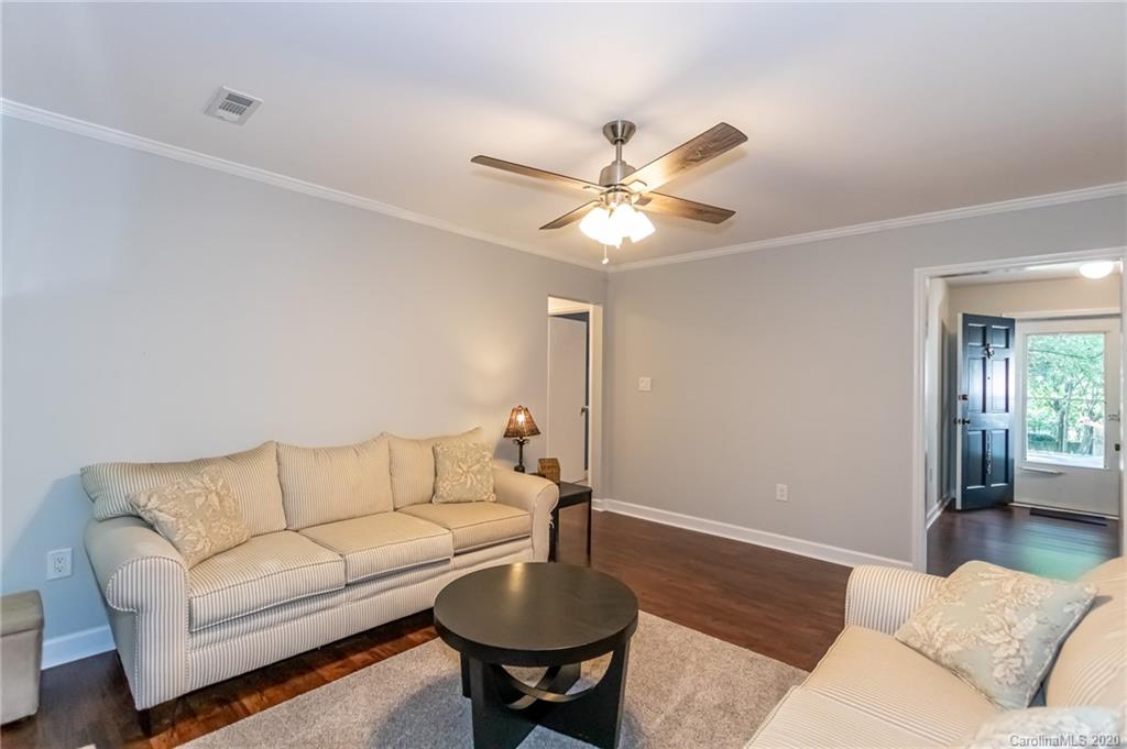 11606 Painted Tree Road Charlotte, NC 28226 - Photo 21 of 35 Gallery Image 21