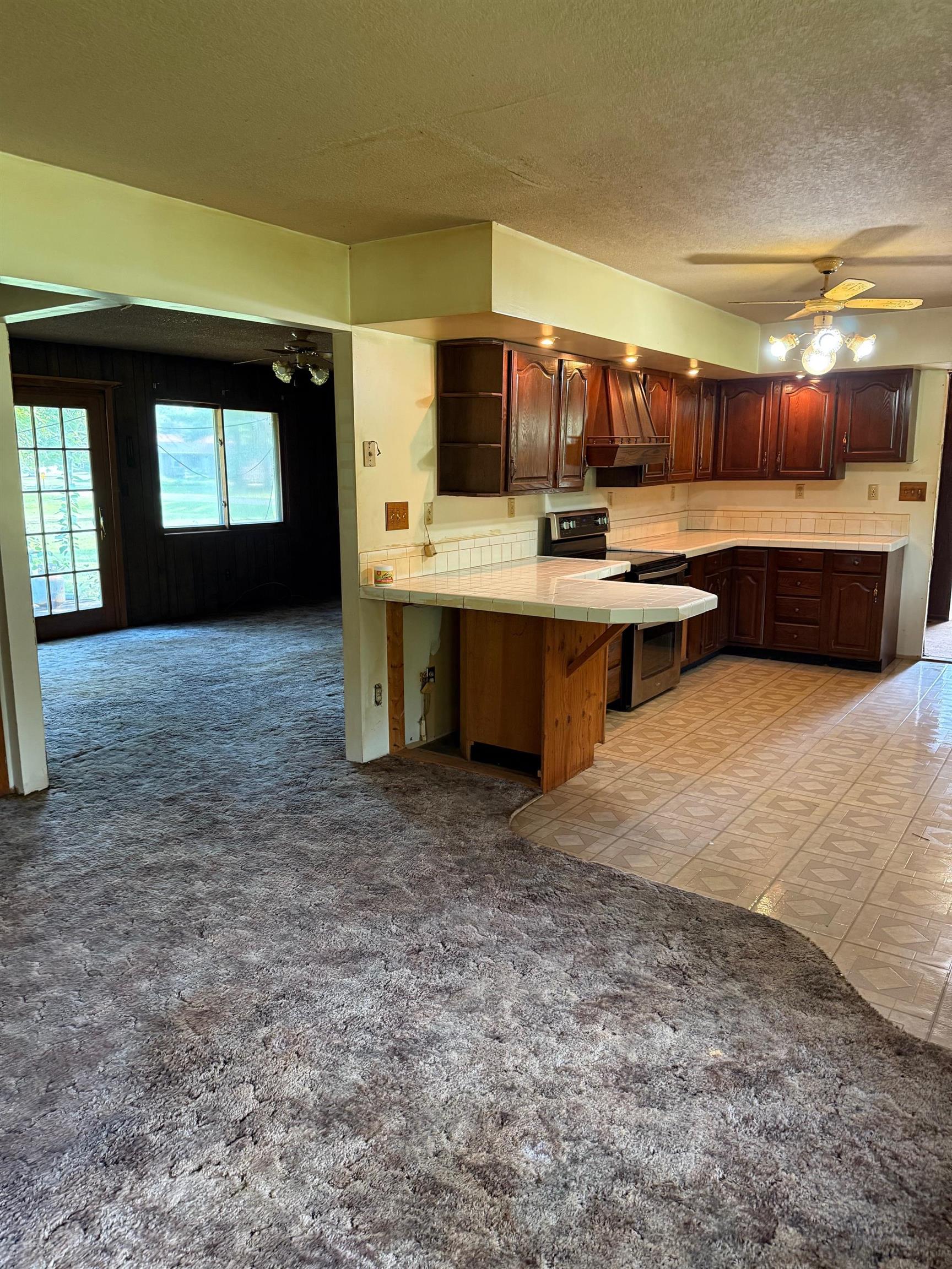 9575 East Broomfield Road Mount Pleasant, MI 48858 - Photo 4 of 14 1936900-425c607f-0aef-47c2-9fda-d3f93ba7ccc5.JPG