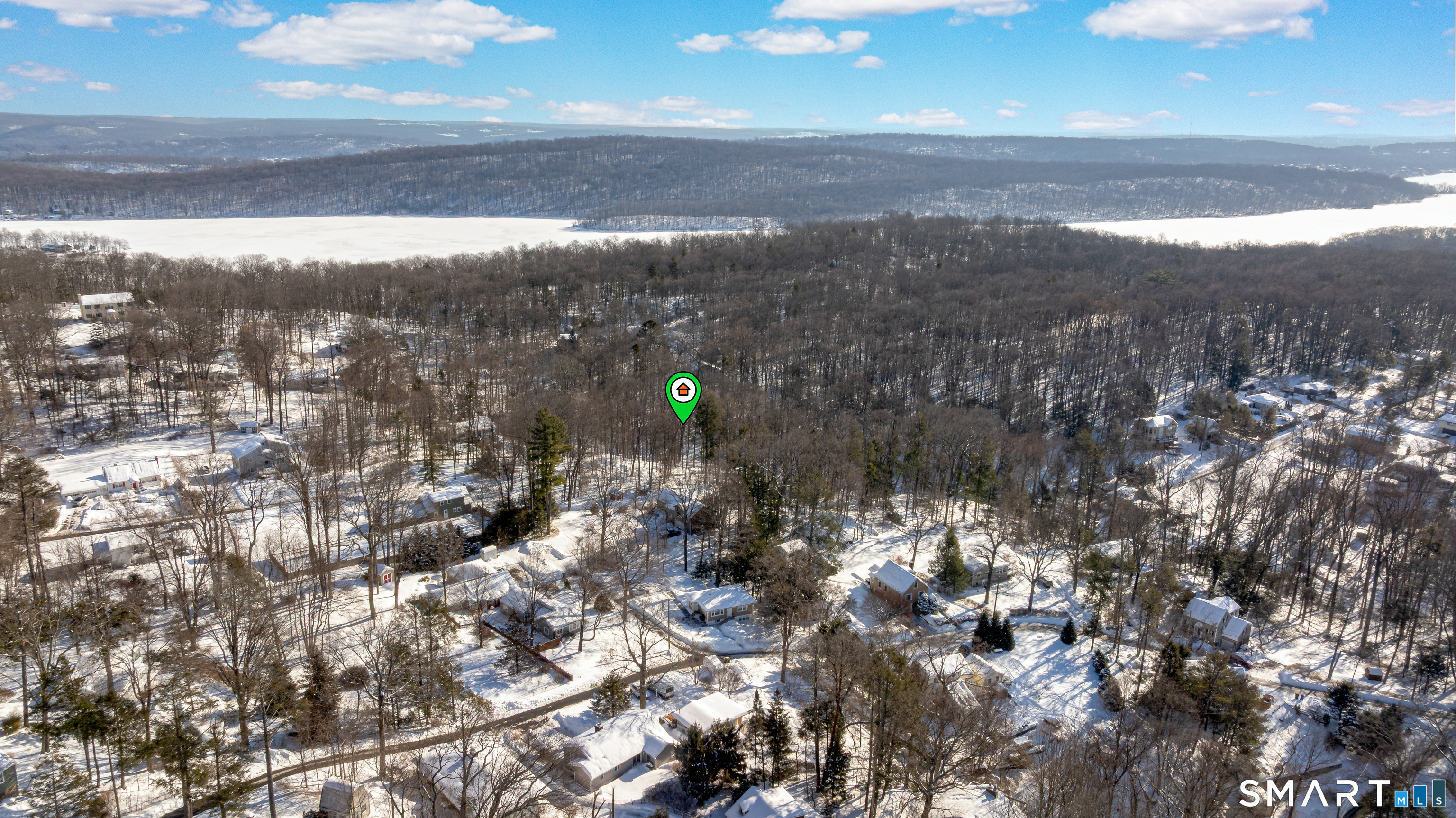 78 Candle Hill Road New Fairfield, CT 06812 - Photo 3 of 10