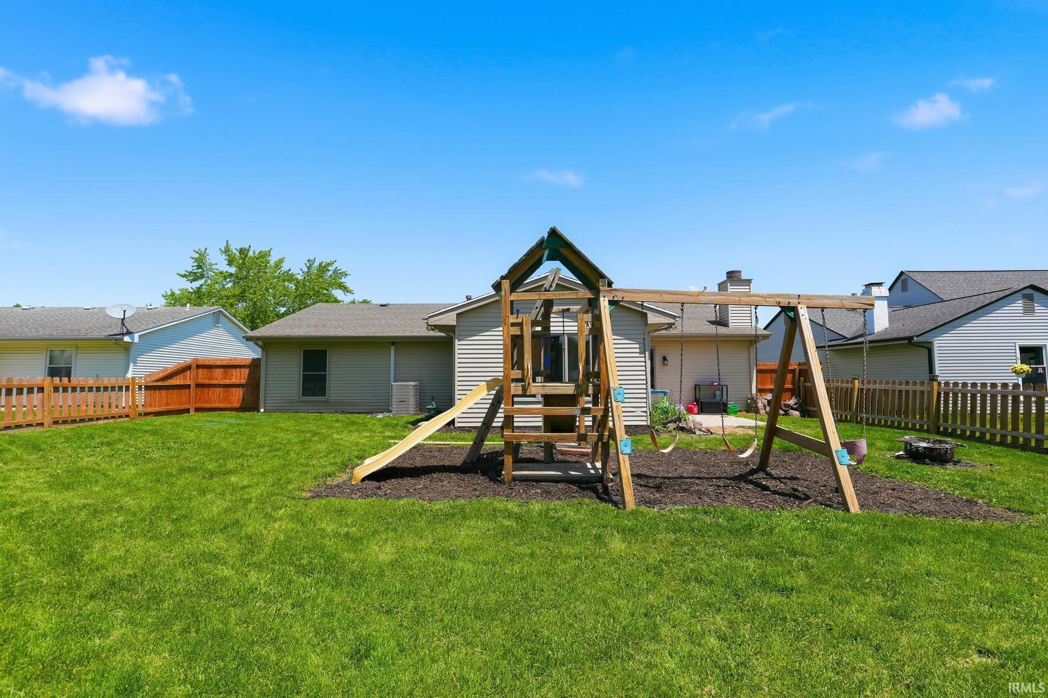 1002 Crowder Court Fort Wayne, IN 46825 - Photo 26 of 33