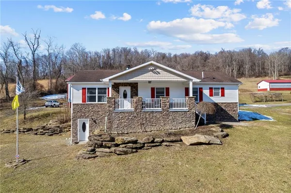 $899,900 | 185 Dutch Glory Road, Amity, PA 15311