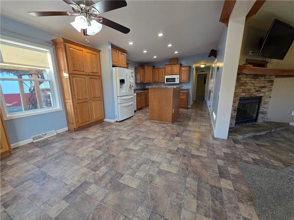 185 Dutch Glory Road Amity, PA 15311 - Photo 17 of 50 Dining Room looking into Kitchen