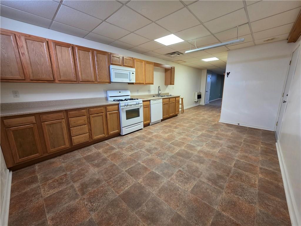 185 Dutch Glory Road Amity, PA 15311 - Photo 25 of 50 Lower Level 2nd kitchen