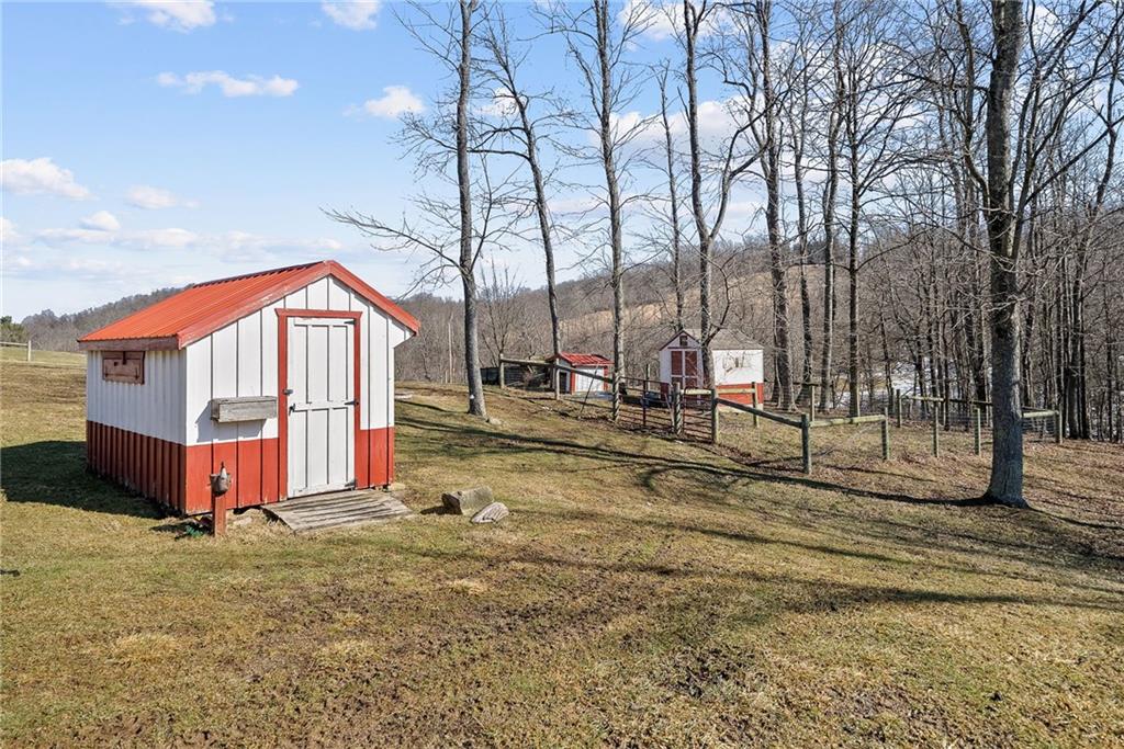 185 Dutch Glory Road Amity, PA 15311 - Photo 37 of 50 And another Chicken coop
