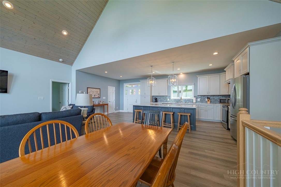 463 Ridge Road Glade Valley, NC 28627 - Photo 8 of 37