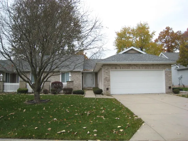 $289,500 | 51793 Heath Court, South Bend, IN 46637