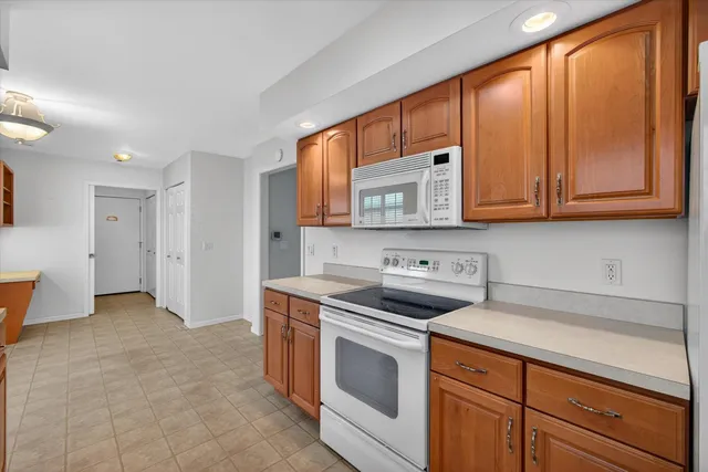 $289,500 | 51793 Heath Court, South Bend, IN 46637