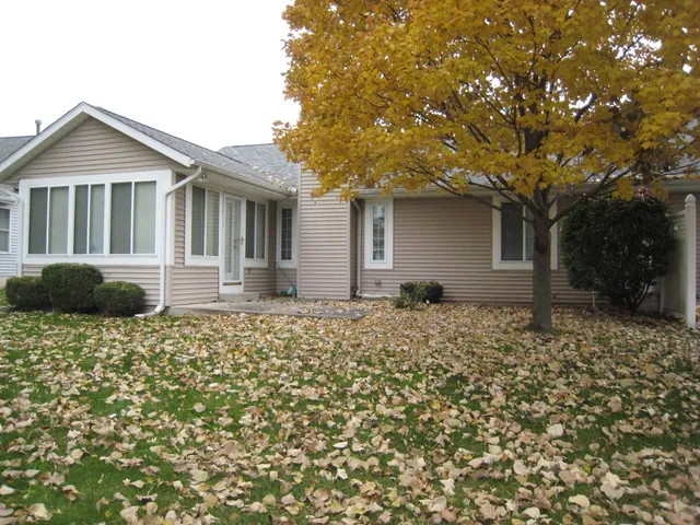 $289,500 | 51793 Heath Court, South Bend, IN 46637